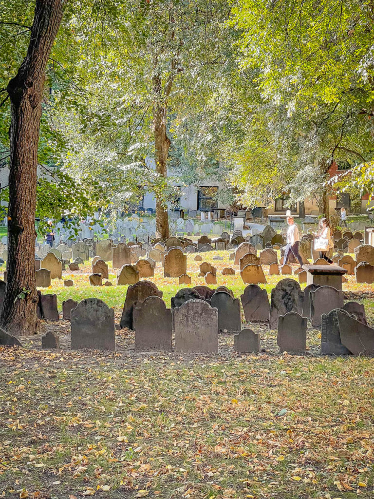 Fall in the granary church graveyard